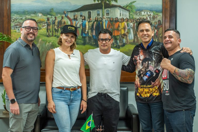 Popó visita Prefeitura de Paranaguá e prestigia realização do Fight Music Show 10 na Arena Albertina