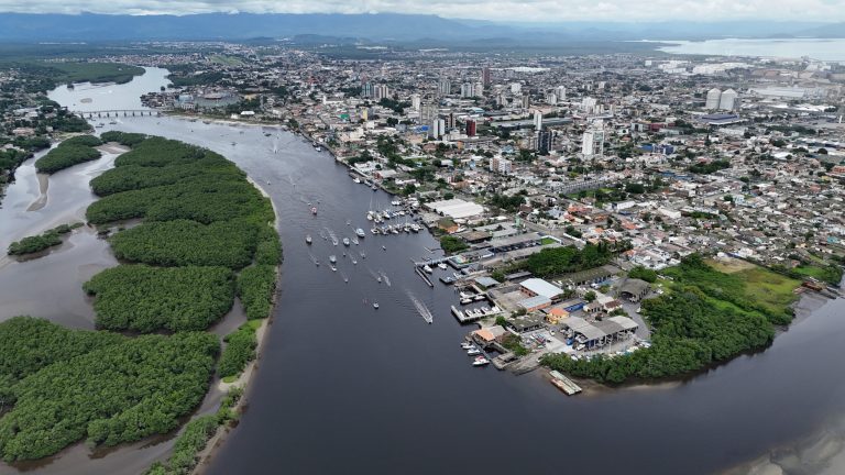 Feriado do Dia do Trabalhador altera funcionamento de serviços municipais em Paranaguá