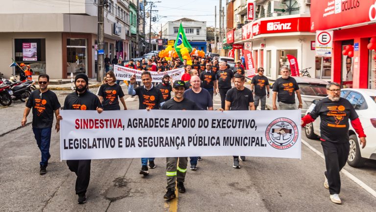 Trabalhadores portuários, lideranças e autoridades reforçam posicionamento contra a PL 733